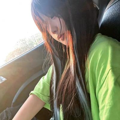 夜空总有最大密度的蓝色